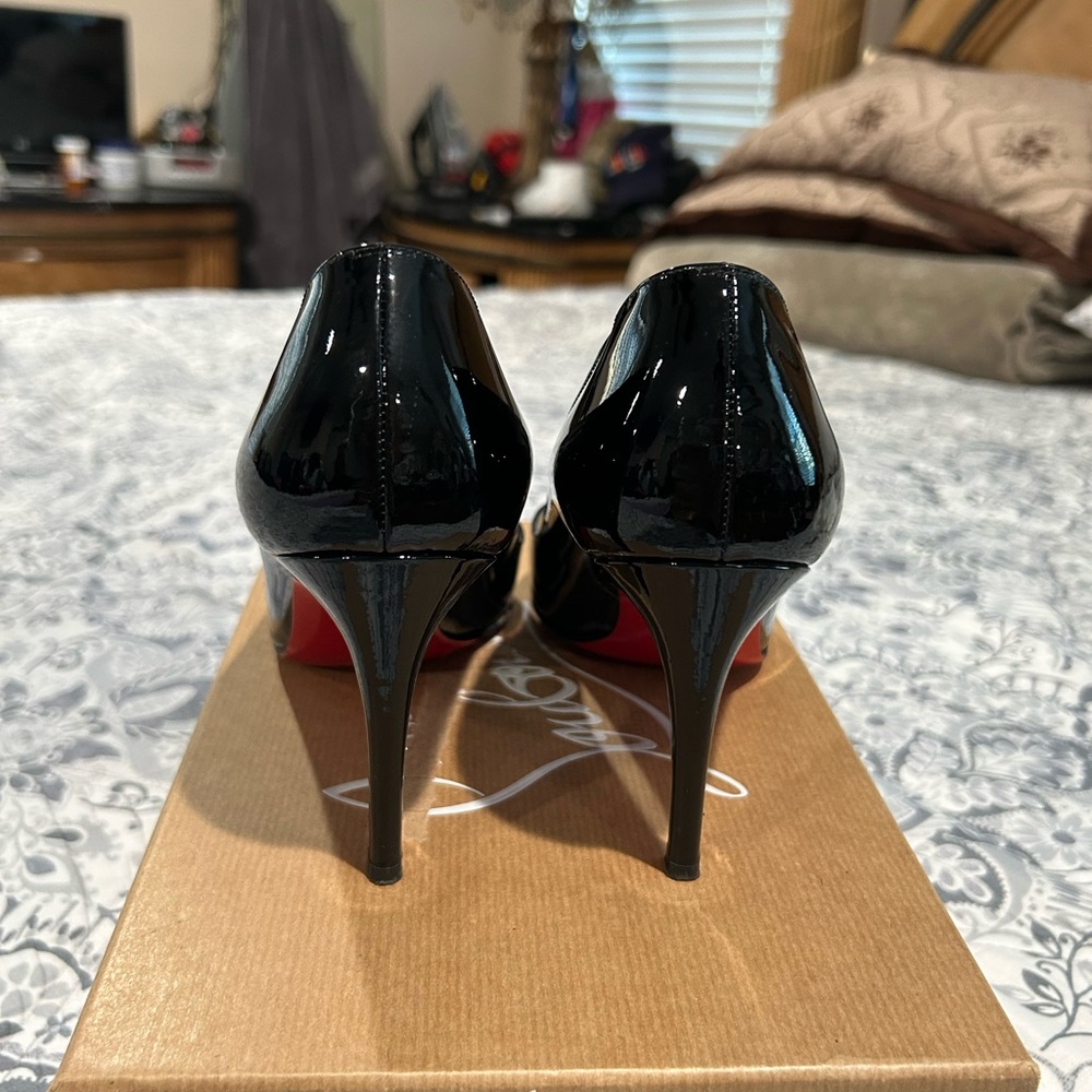 Christian Louboutin Glossy Black Heels - Picture 2 of 11